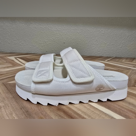 Timberland White Women's Sandals, Santa Monica Sunrise, NWOB - Picture 4 of 8